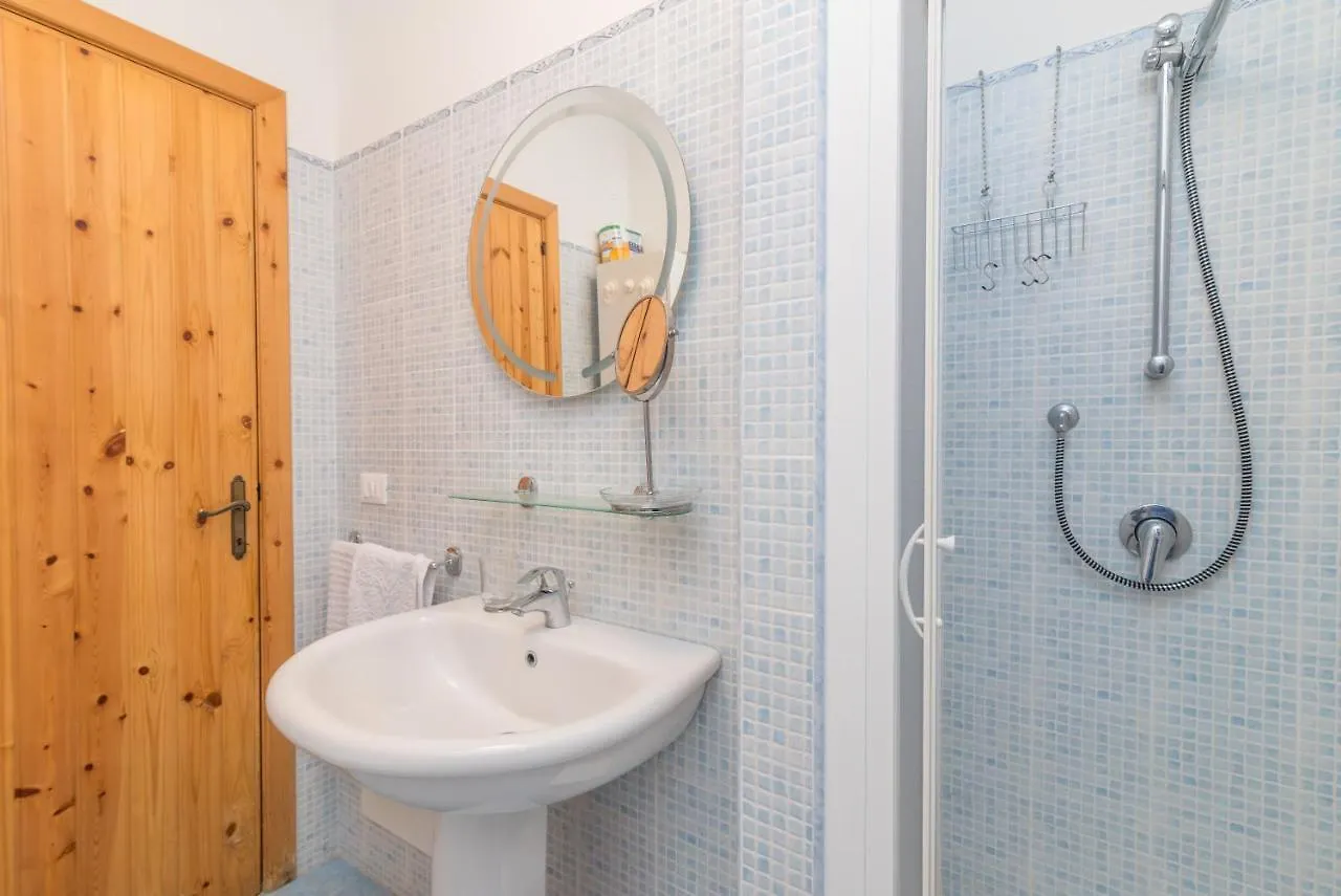 Loriana Seaside Home Santa Teresa Gallura Apartmán